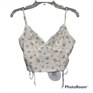 Princess Polly NWT size 6 Rosie top white crop top